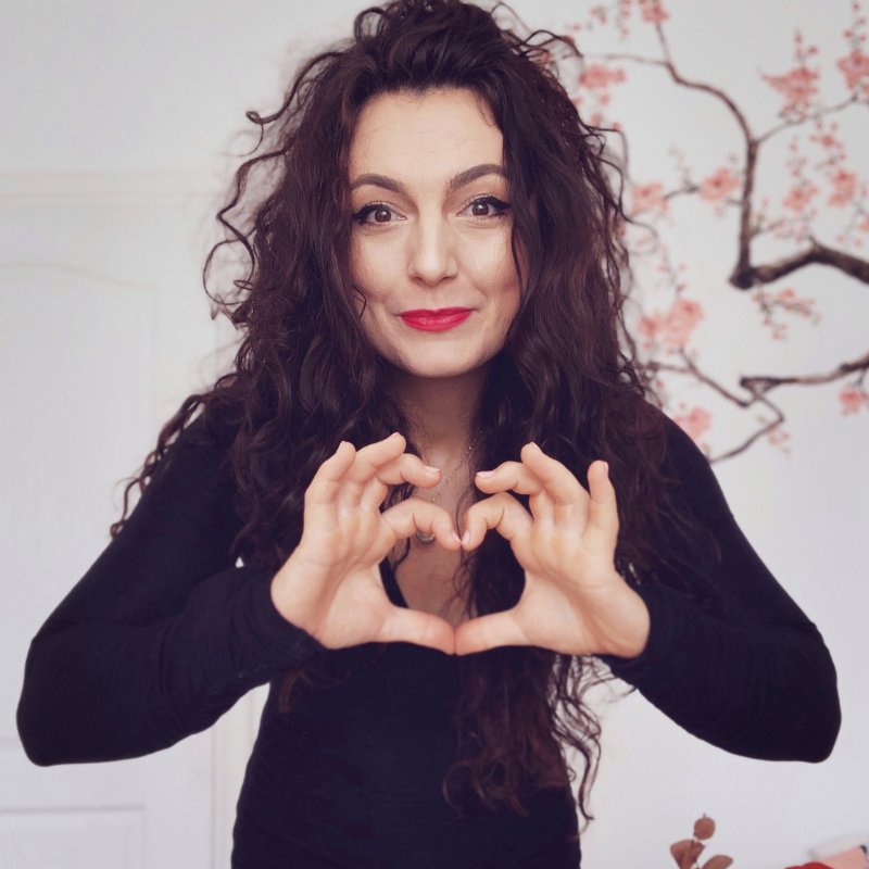 alexandra popescu spiritual intuitive healer